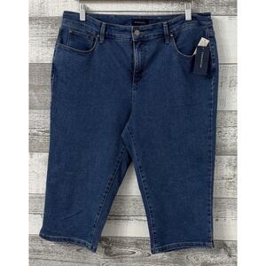 Charter Club Straight Capri Jeans Short Women's Sz 16 (Fit 36x17) Stretch Casual